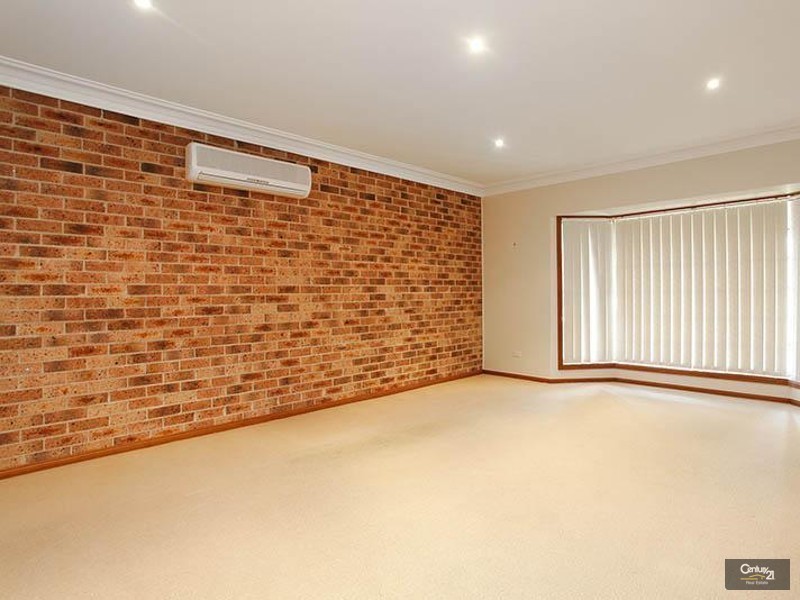 Edensor Park NSW 2176