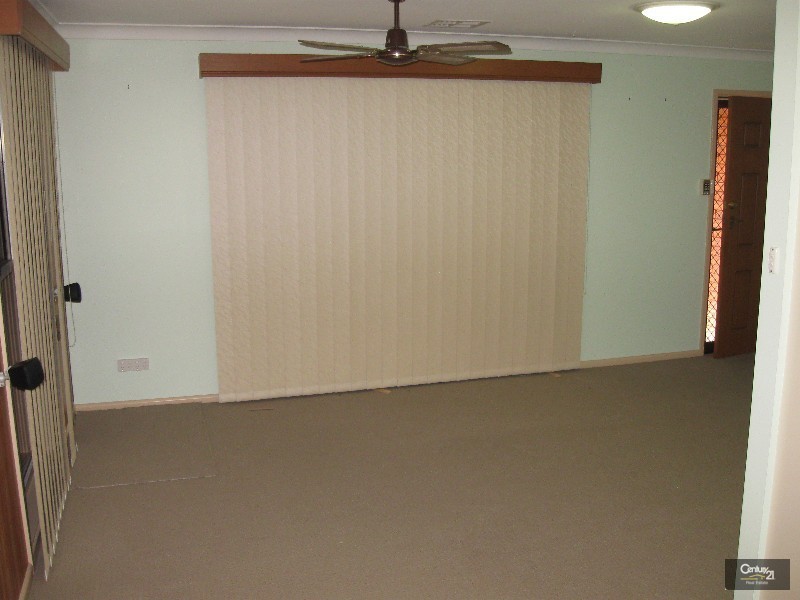 3 Como Place, St Johns Park NSW 2176