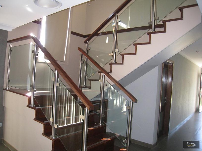 5 Murrumbidgee Street, Bossley Park NSW 2176