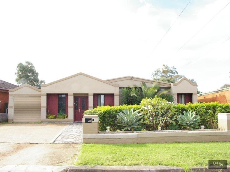 Fairfield West NSW 2165