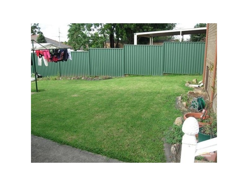 Bossley Park NSW 2176