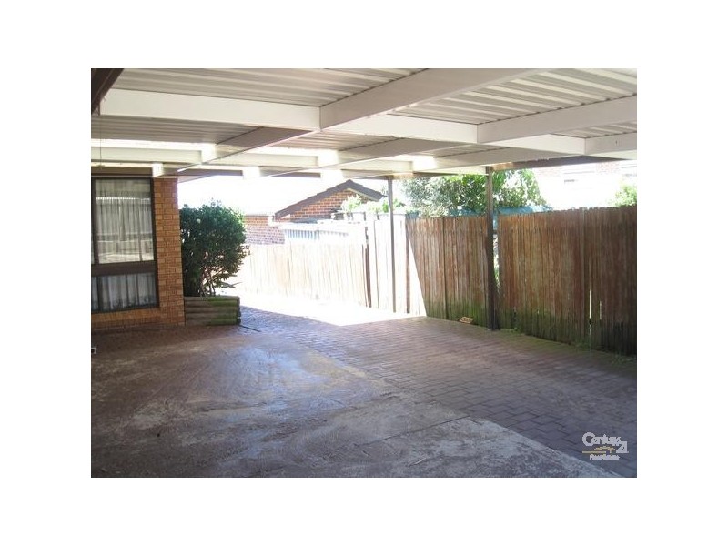 Bossley Park NSW 2176