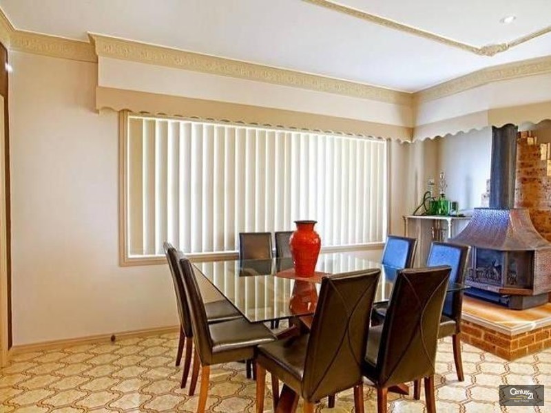 Bossley Park NSW 2176