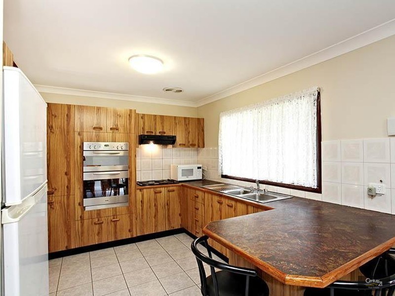 26 Glen Logan Road, Bossley Park NSW 2176