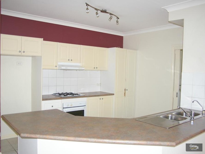 90 Quarry Road, Bossley Park NSW 2176