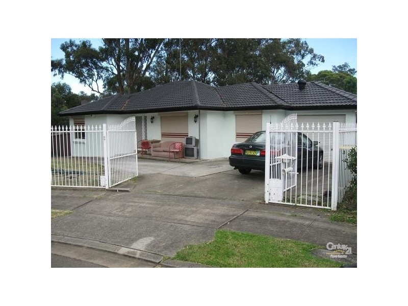 4 Ruskin Close, Wetherill Park NSW 2164