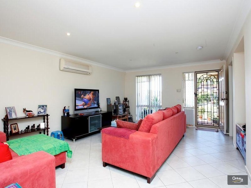 West Hoxton NSW 2171