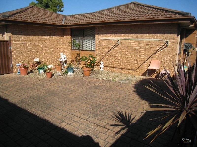 Bossley Park NSW 2176