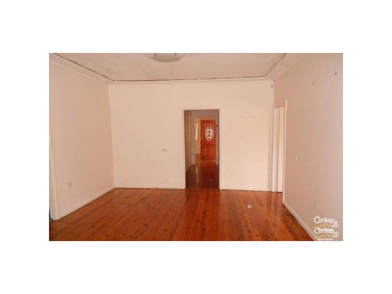 Canley Heights NSW 2166