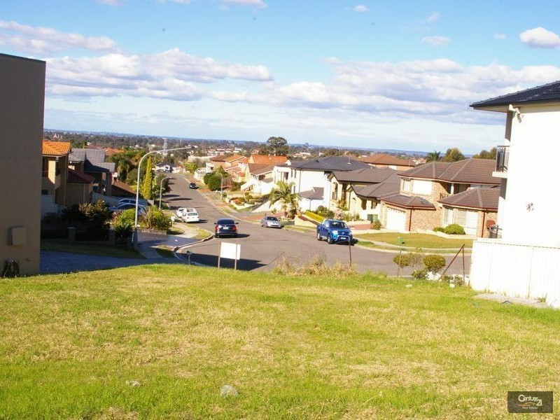 Edensor Park NSW 2176