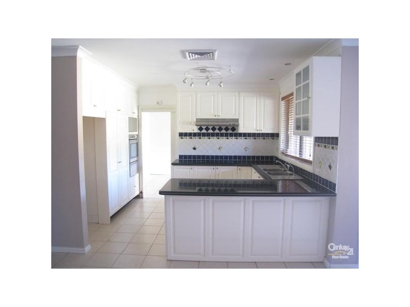 Bossley Park NSW 2176