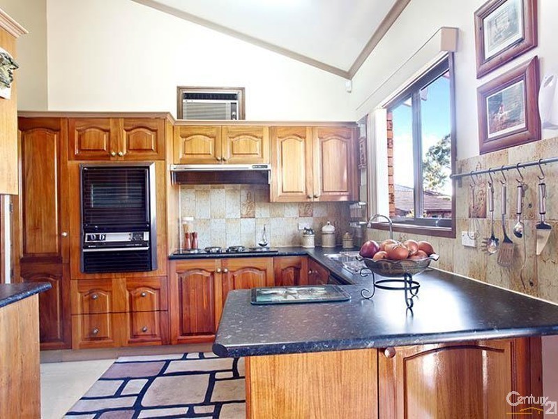 Bossley Park NSW 2176