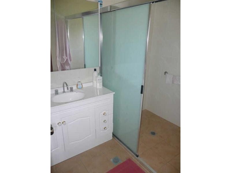 65 Tolmer St, Bossley Park NSW 2176