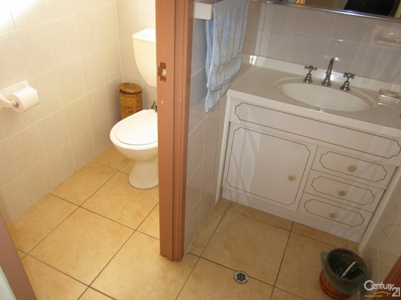 Bossley Park NSW 2176