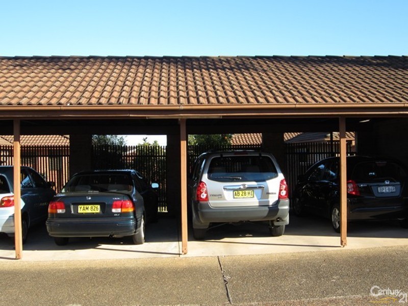 Bossley Park NSW 2176