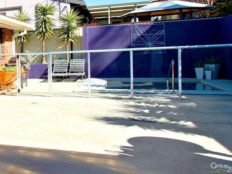 24 Rossetti Street, Wetherill Park NSW 2164