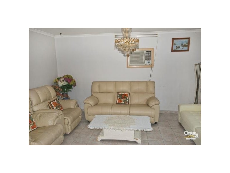 Bossley Park NSW 2176