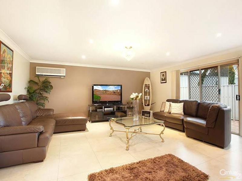 Edensor Park NSW 2176