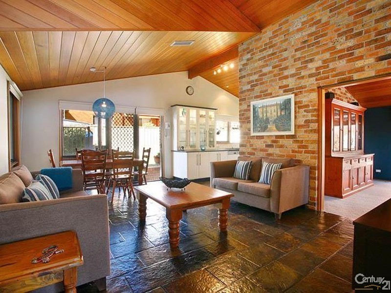 97 Tallowood Crescent, Bossley Park NSW 2176