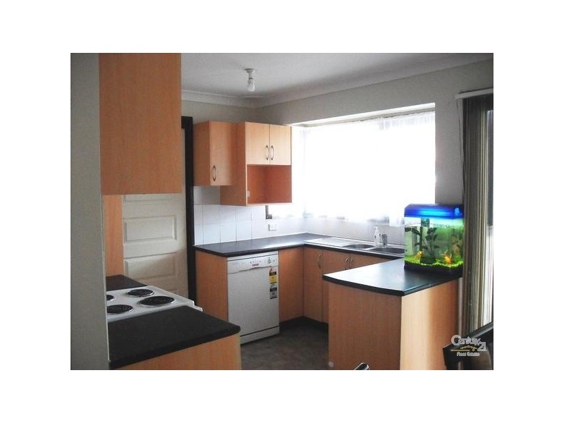 10 Moonbi Close, Greenfield Park NSW 2176