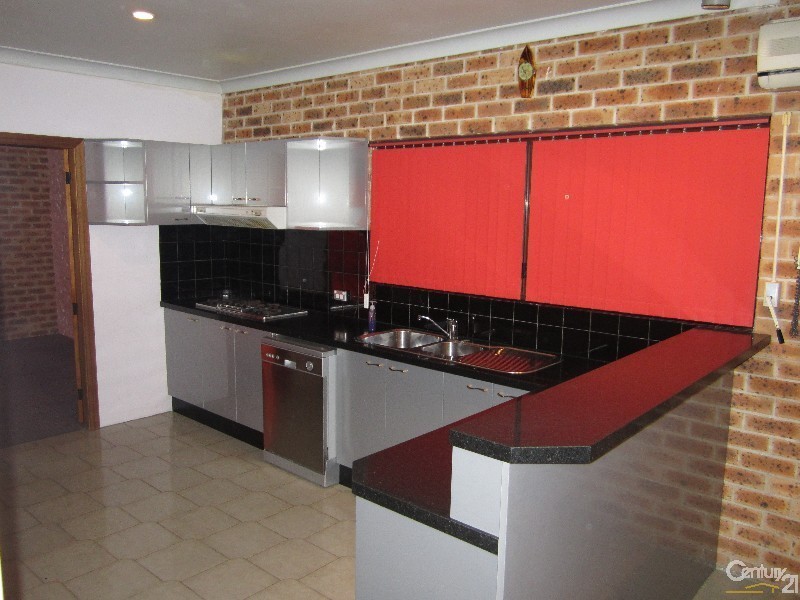 Bossley Park NSW 2176