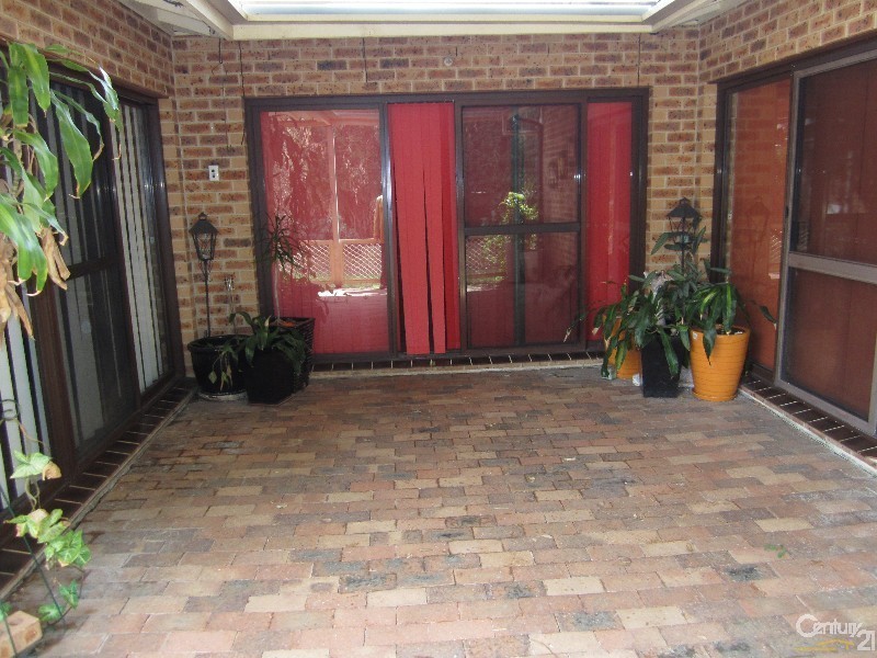 Bossley Park NSW 2176