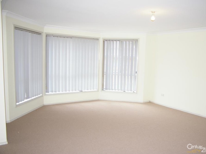 4/45 Bossley Road, Bossley Park NSW 2176