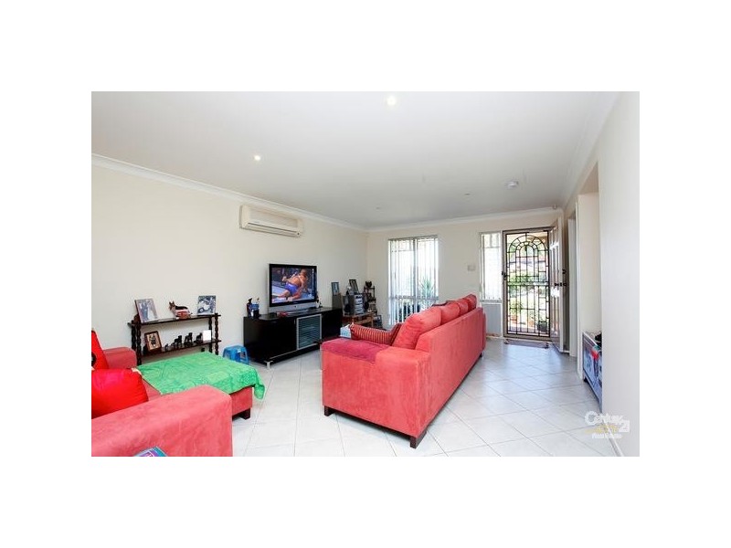 West Hoxton NSW 2171