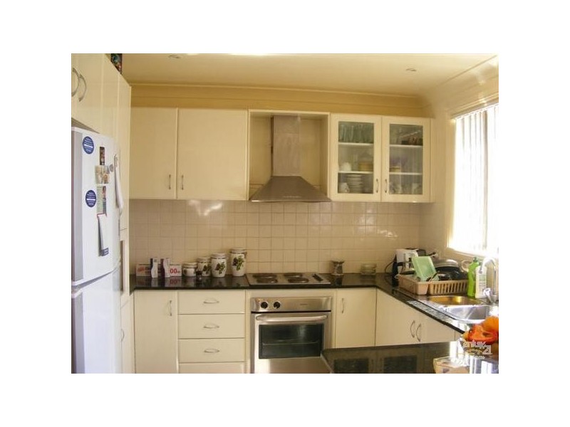 Fairfield West NSW 2165