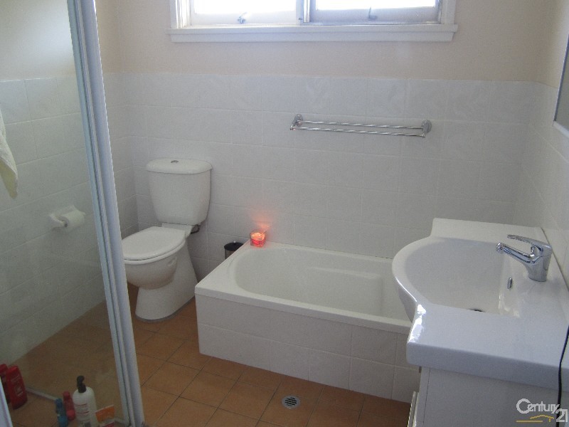 Canley Heights NSW 2166