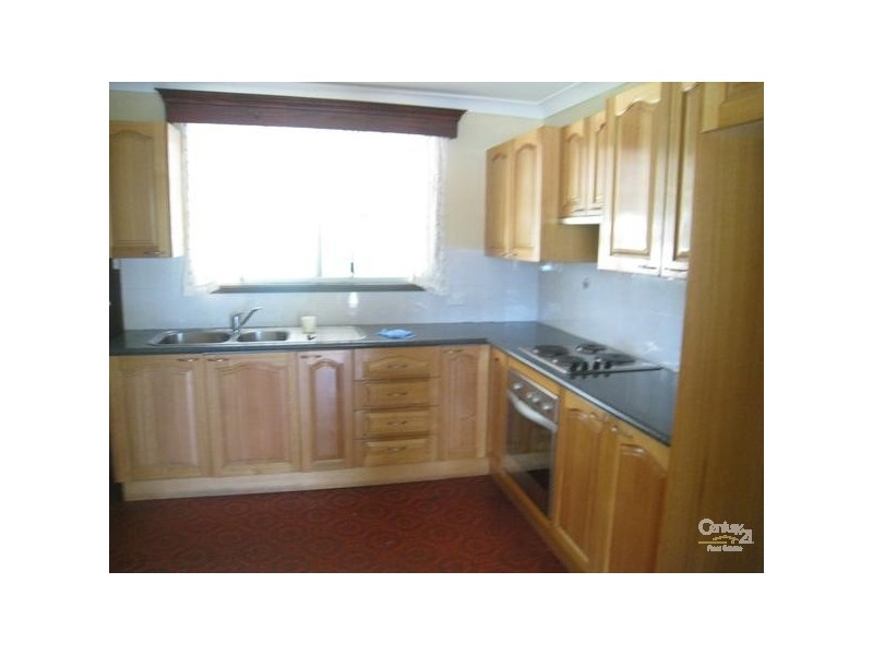 19 Pilliga Crescent, Bossley Park NSW 2176