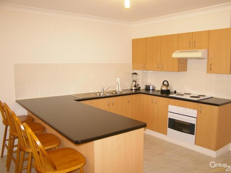 1/30 Madeline Street, Fairfield West NSW 2165