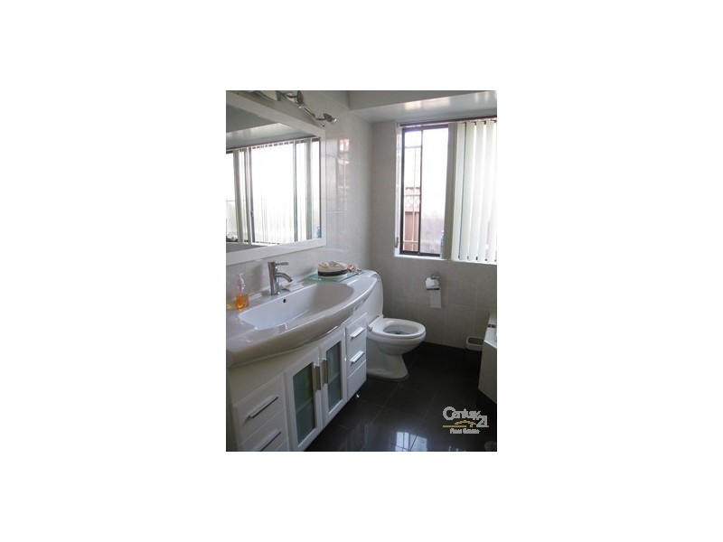 Bossley Park NSW 2176