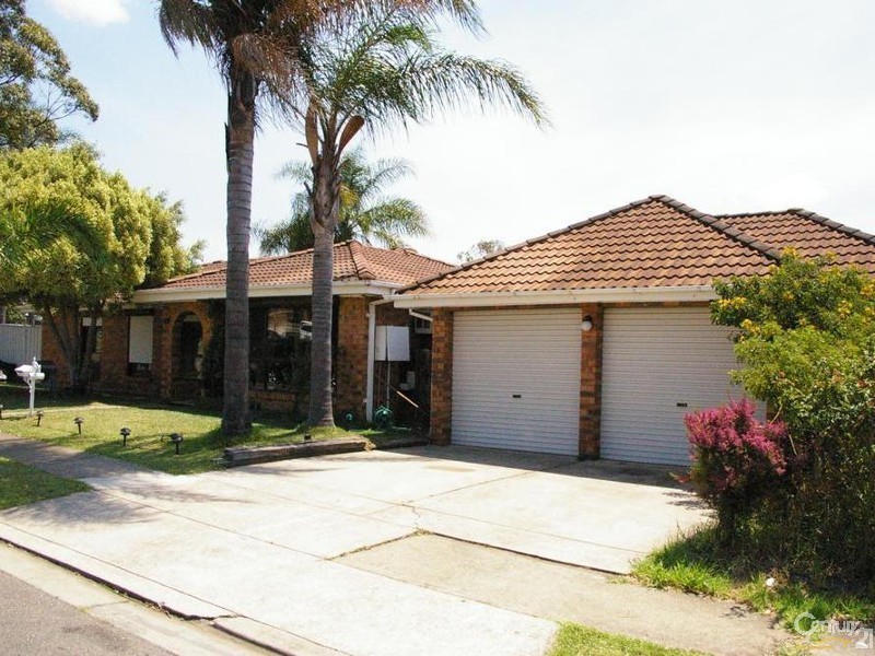65 Bettong Crescent, Bossley Park NSW 2176