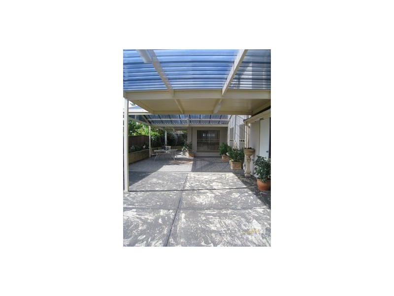 Bossley Park NSW 2176