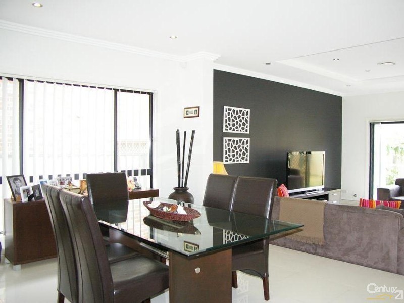 38 Bougainville Avenue, Bossley Park NSW 2176