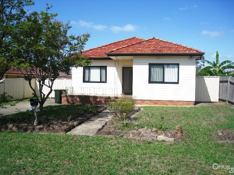 21 Cecil Place, Greenfield Park NSW 2176