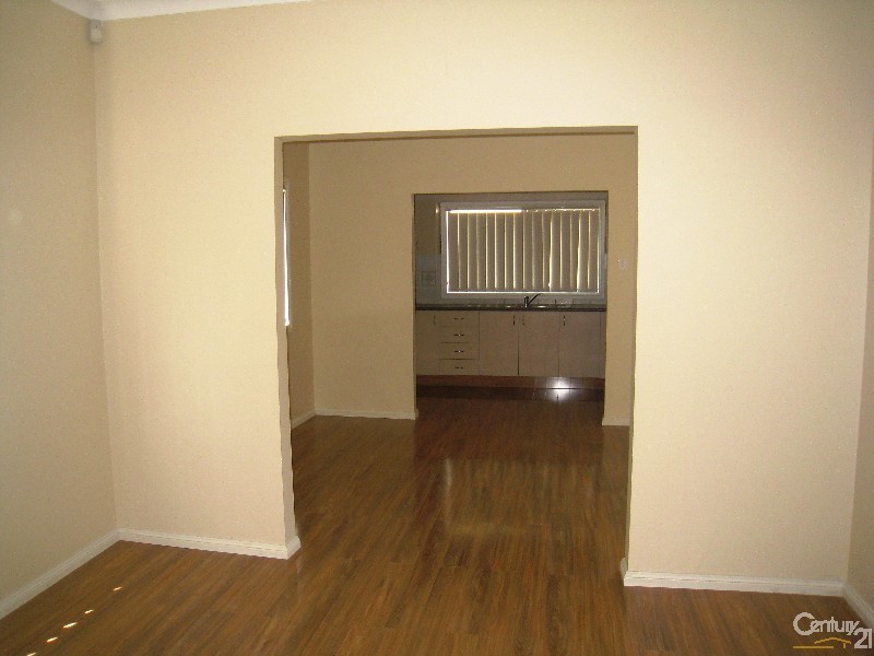 21 Cecil Place, Greenfield Park NSW 2176