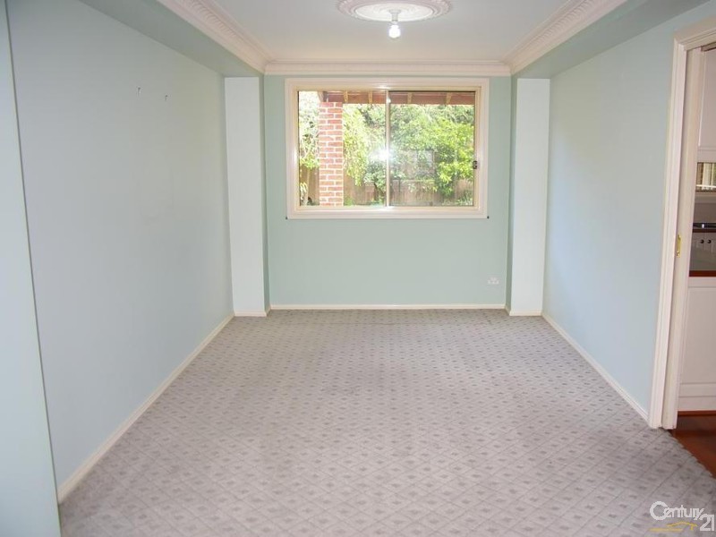 6 Kiernan Crescent, Abbotsbury NSW 2176