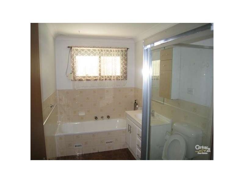 5/34 Ainsworth Cres, Wetherill Park NSW 2164