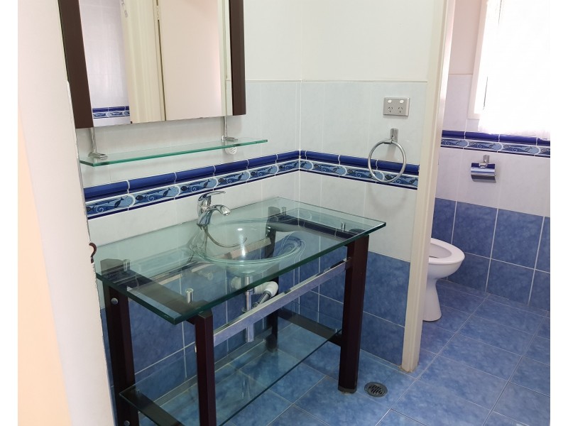 Greenfield Park NSW 2176