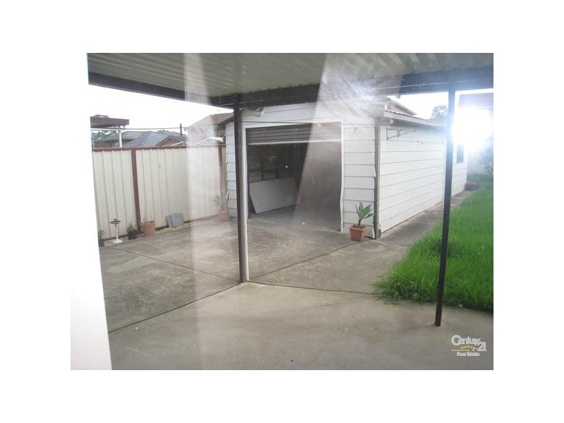 5 Fielding Close, Wetherill Park NSW 2164