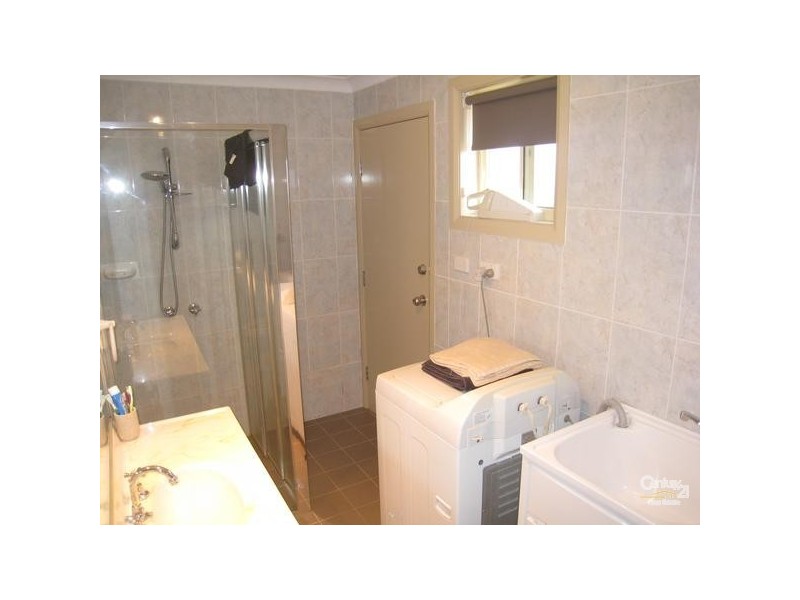 79A Swan Road, Edensor Park NSW 2176
