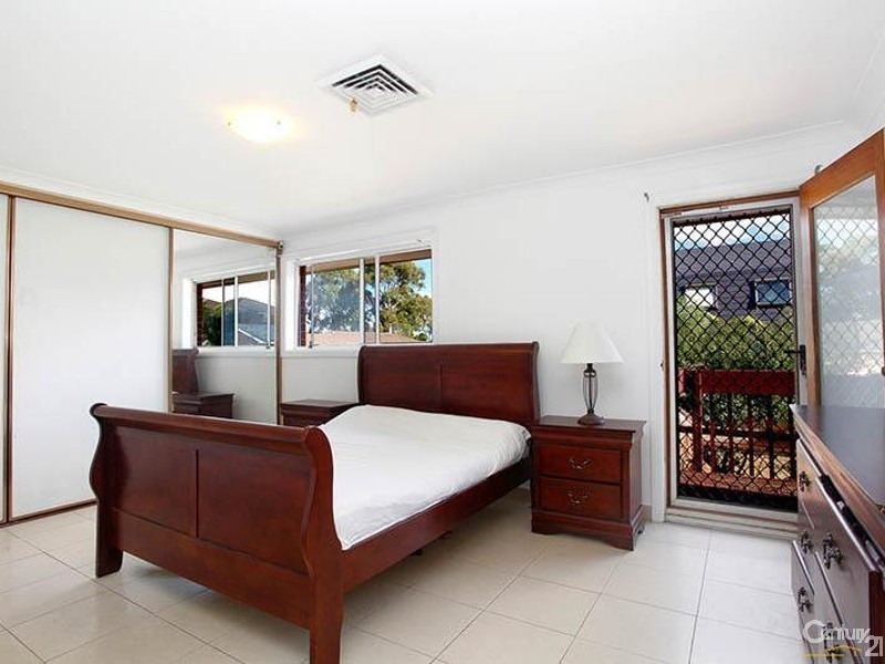 Bossley Park NSW 2176