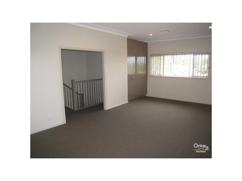 296 Edensor Road, Edensor Park NSW 2176