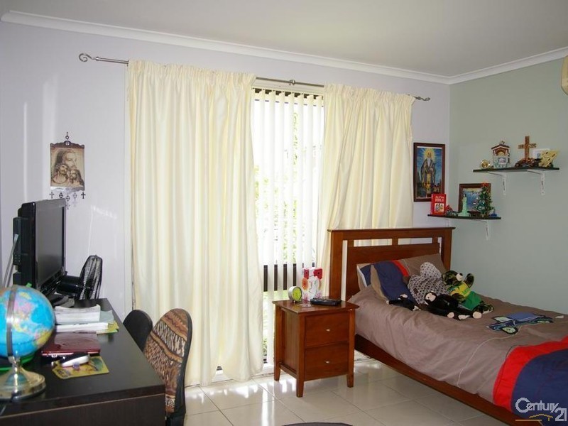 Bossley Park NSW 2176