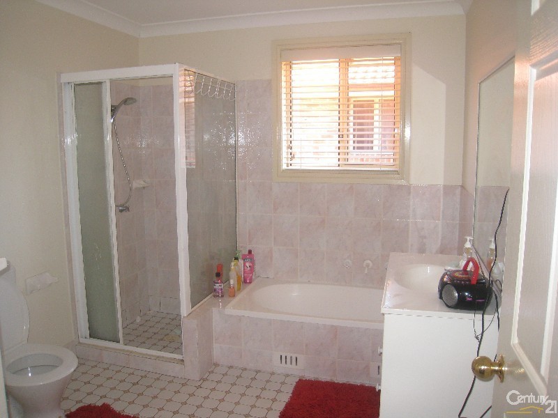 Hoxton Park NSW 2171