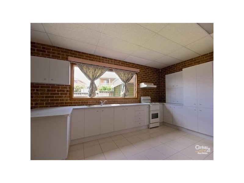 2 Sheoak Place, Bossley Park NSW 2176