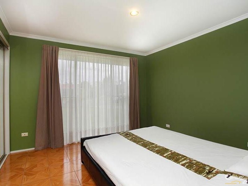 9 Mammone Close, Edensor Park NSW 2176