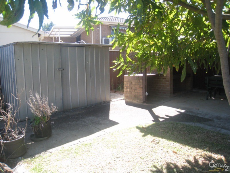 Bossley Park NSW 2176